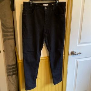 Angels Black skinny jeans- Sz 16
